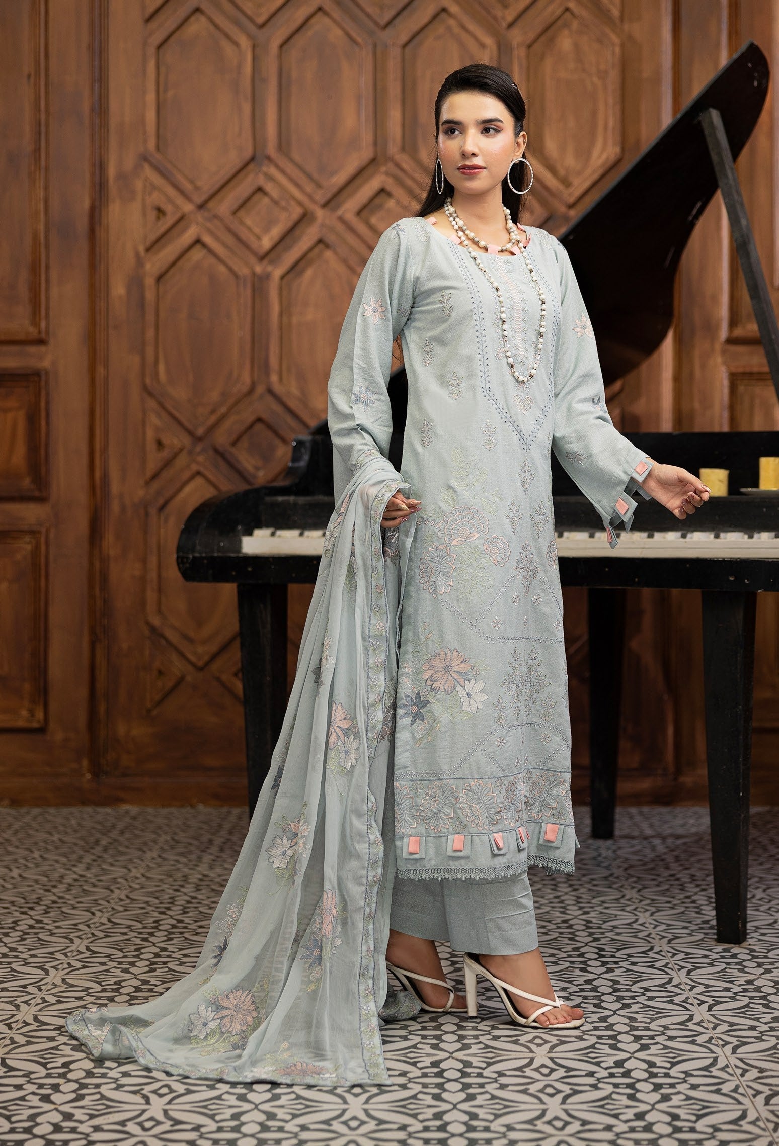 Air jet fancy peach wool  With laser cut dupatta Vol-593