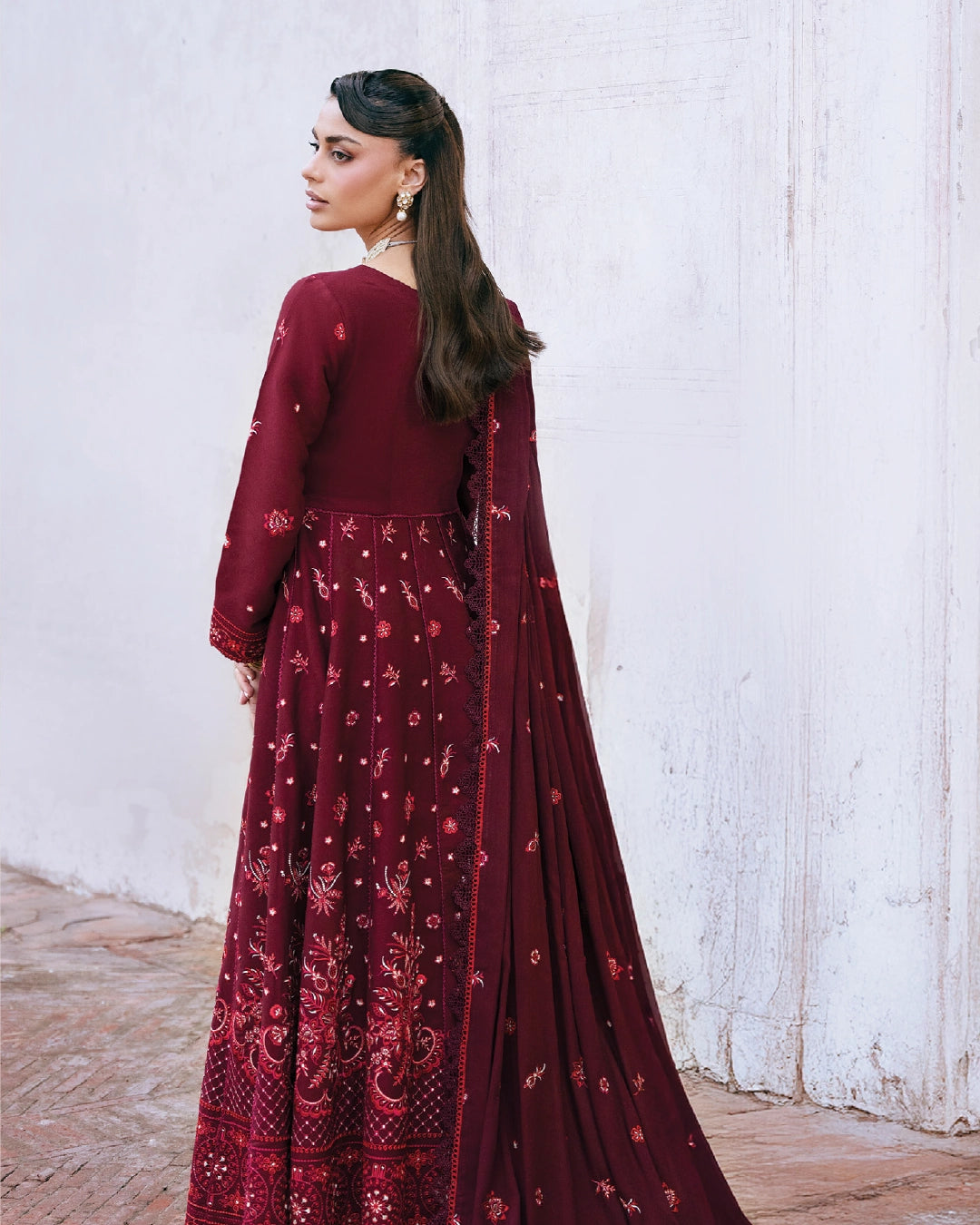 MAHNUR - AMELIA-LUXURY WINTER'26 D-11