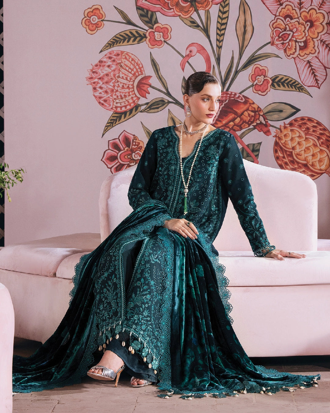 MAHNUR - AMELIA-LUXURY WINTER'26 D-06