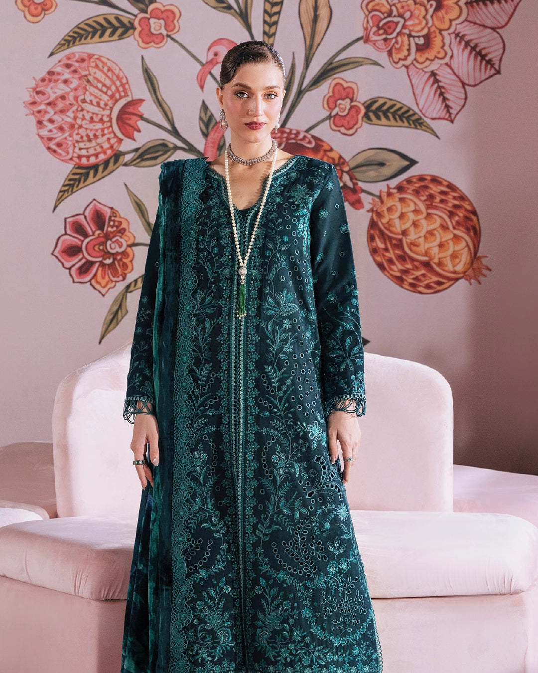 MAHNUR - AMELIA-LUXURY WINTER'26 D-06
