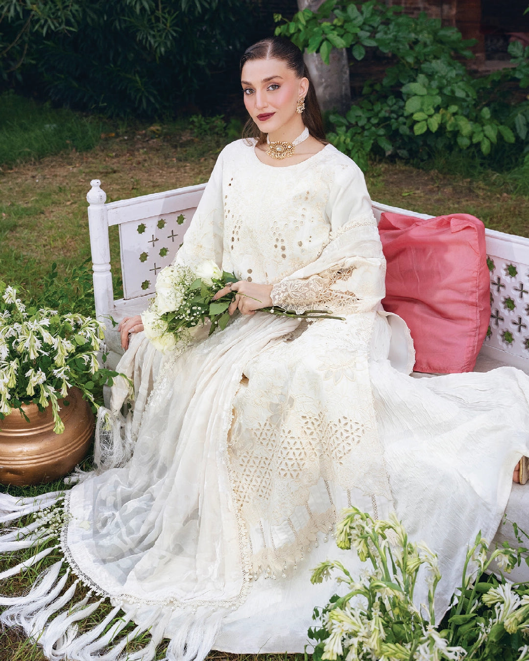 MAHNUR - AMELIA-LUXURY WINTER'26 D-13