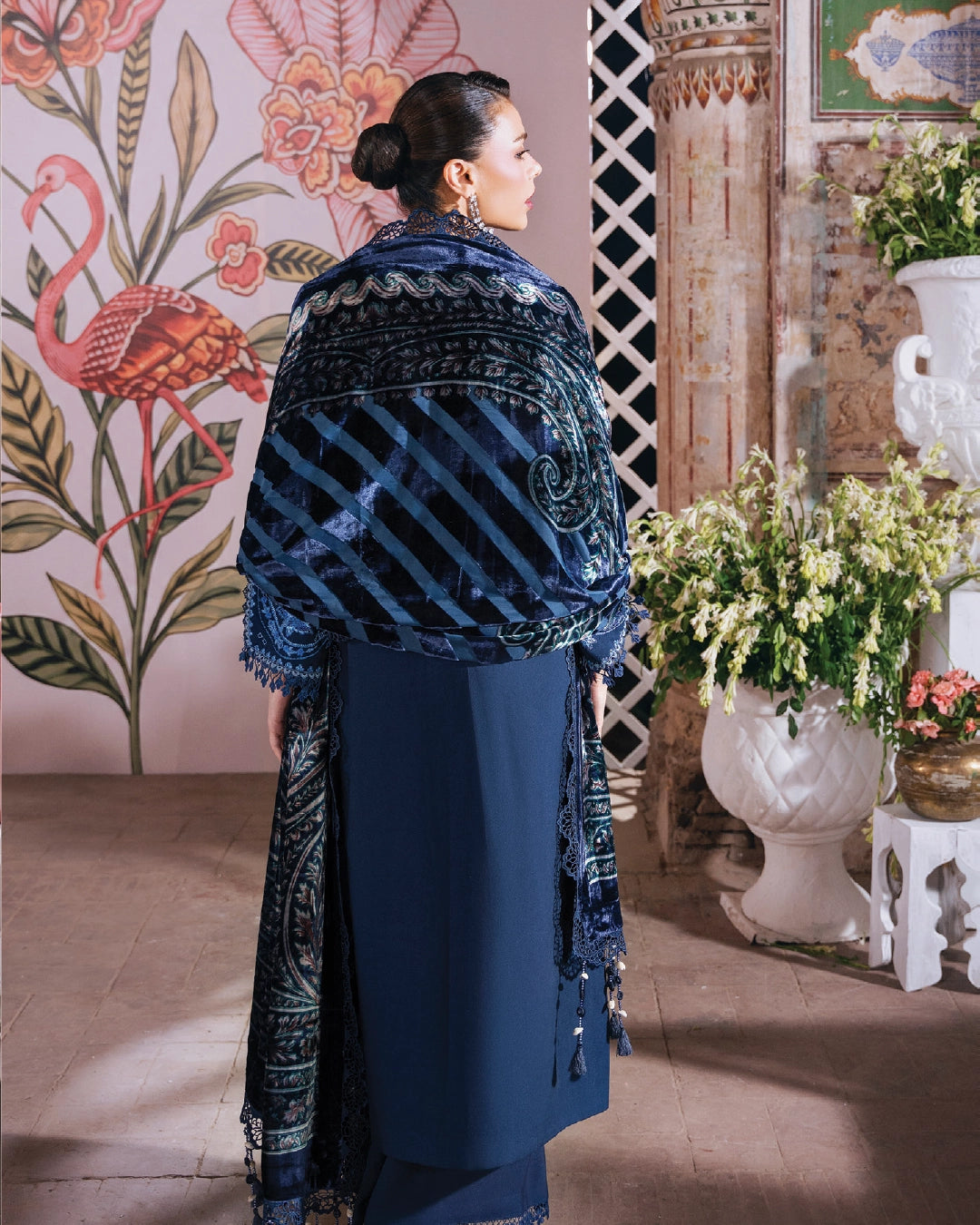 MAHNUR - AMELIA-LUXURY WINTER'26 D-01