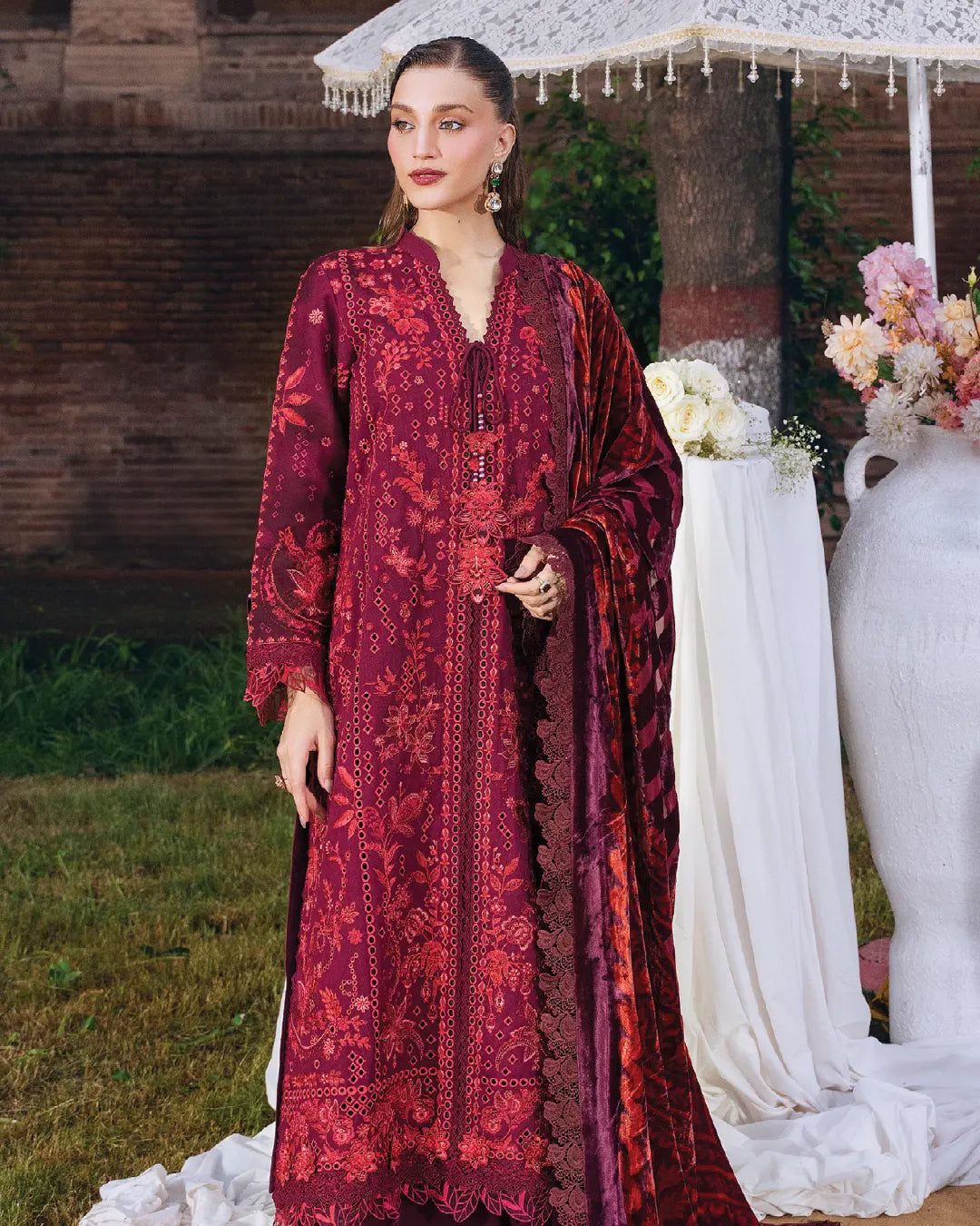MAHNUR - AMELIA-LUXURY WINTER'26 D-02