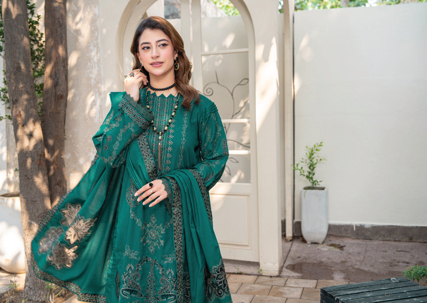 Air jet fancy peach wool  With laser cut dupatta Vol-563