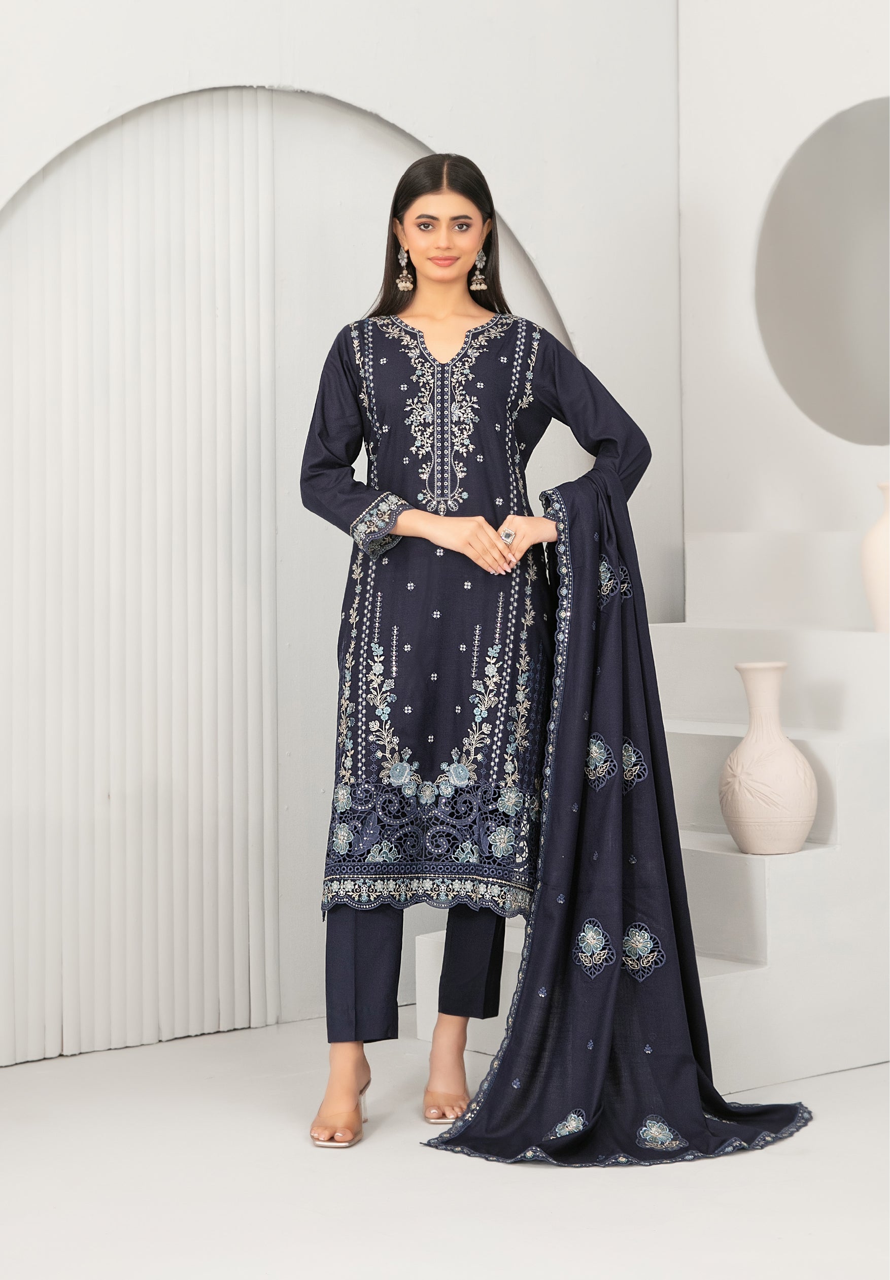 Embroidered cross slub D-5730