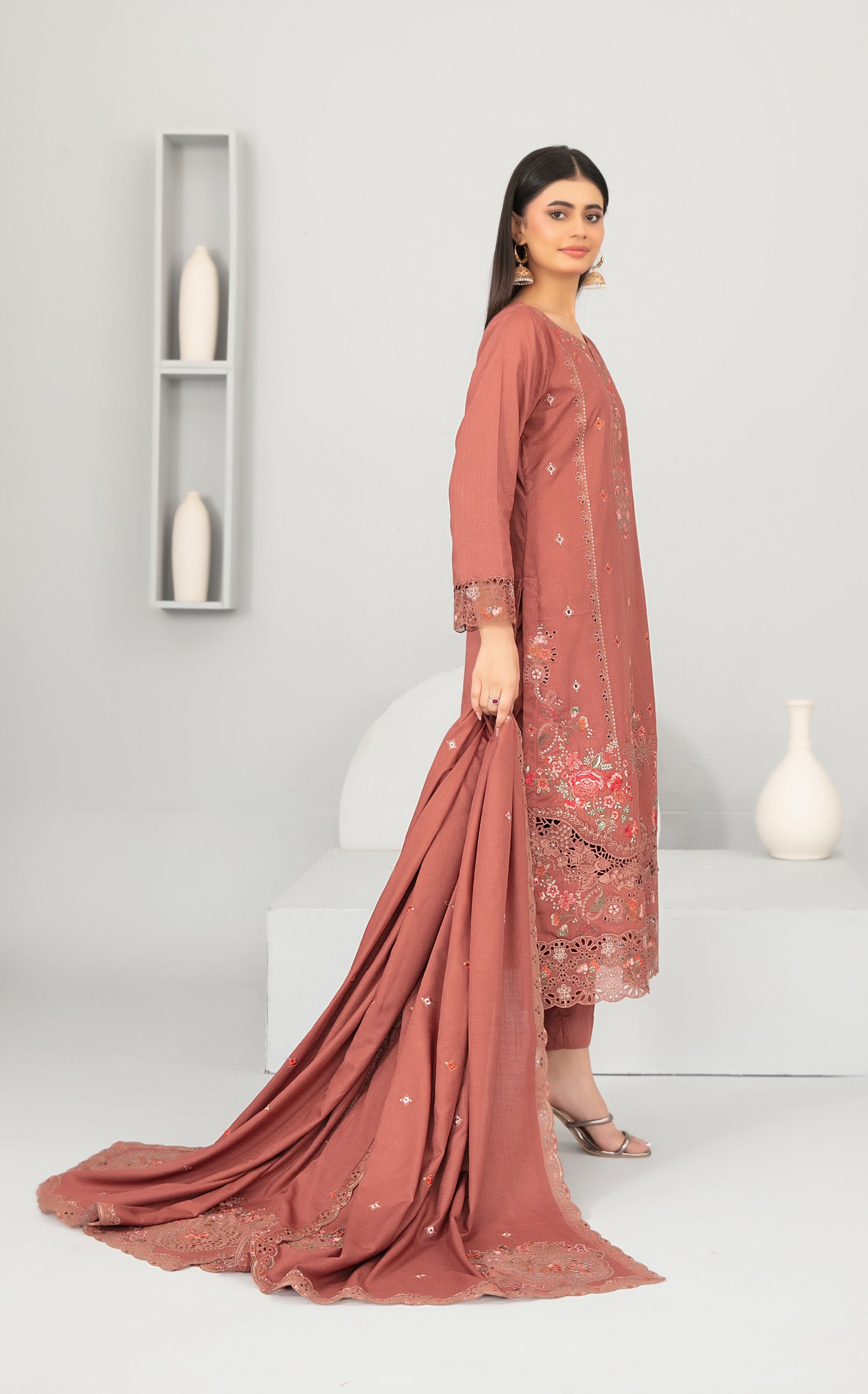 Embroidered cross slub D-5723