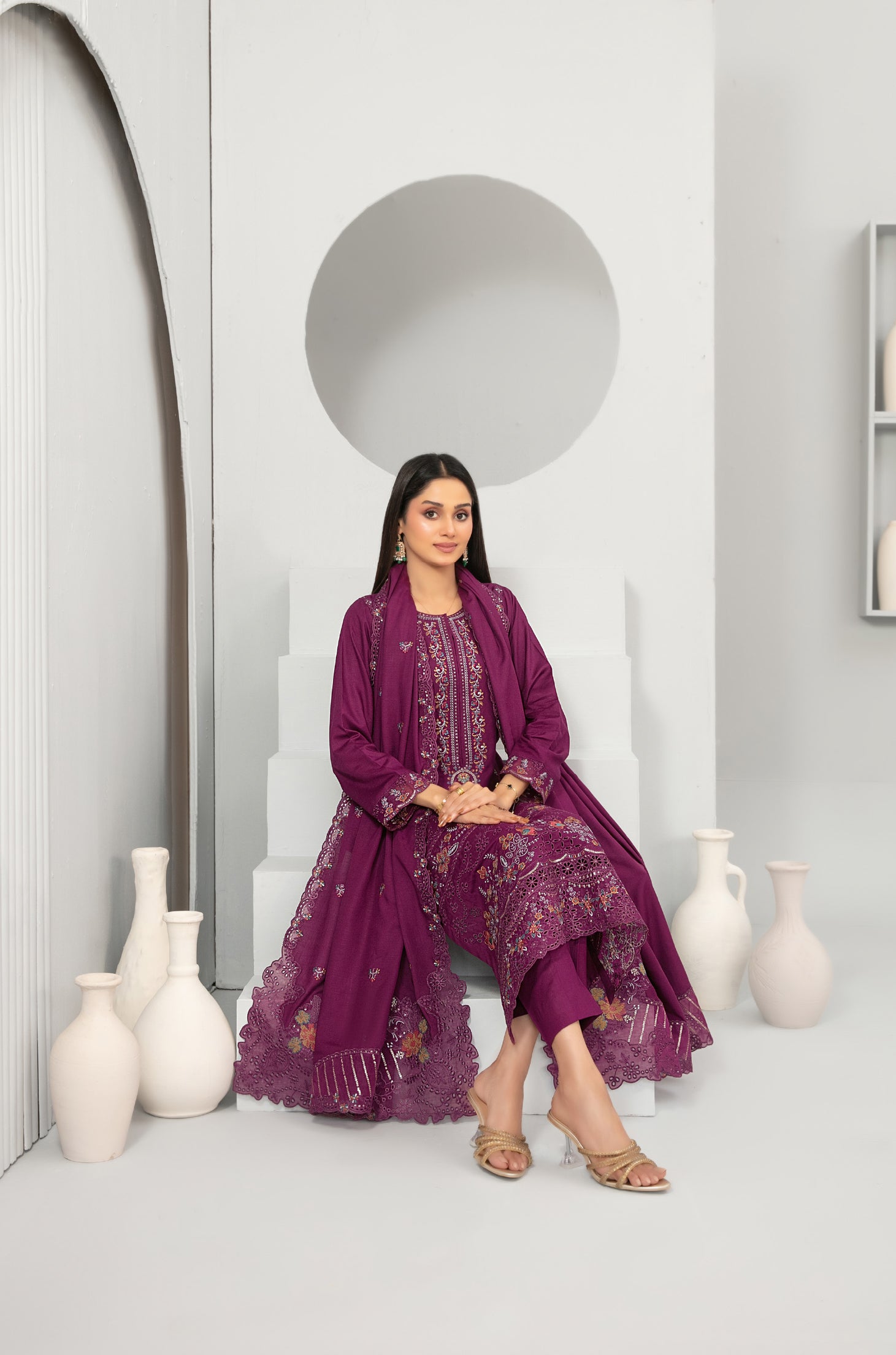 Embroidered cross slub D-5724