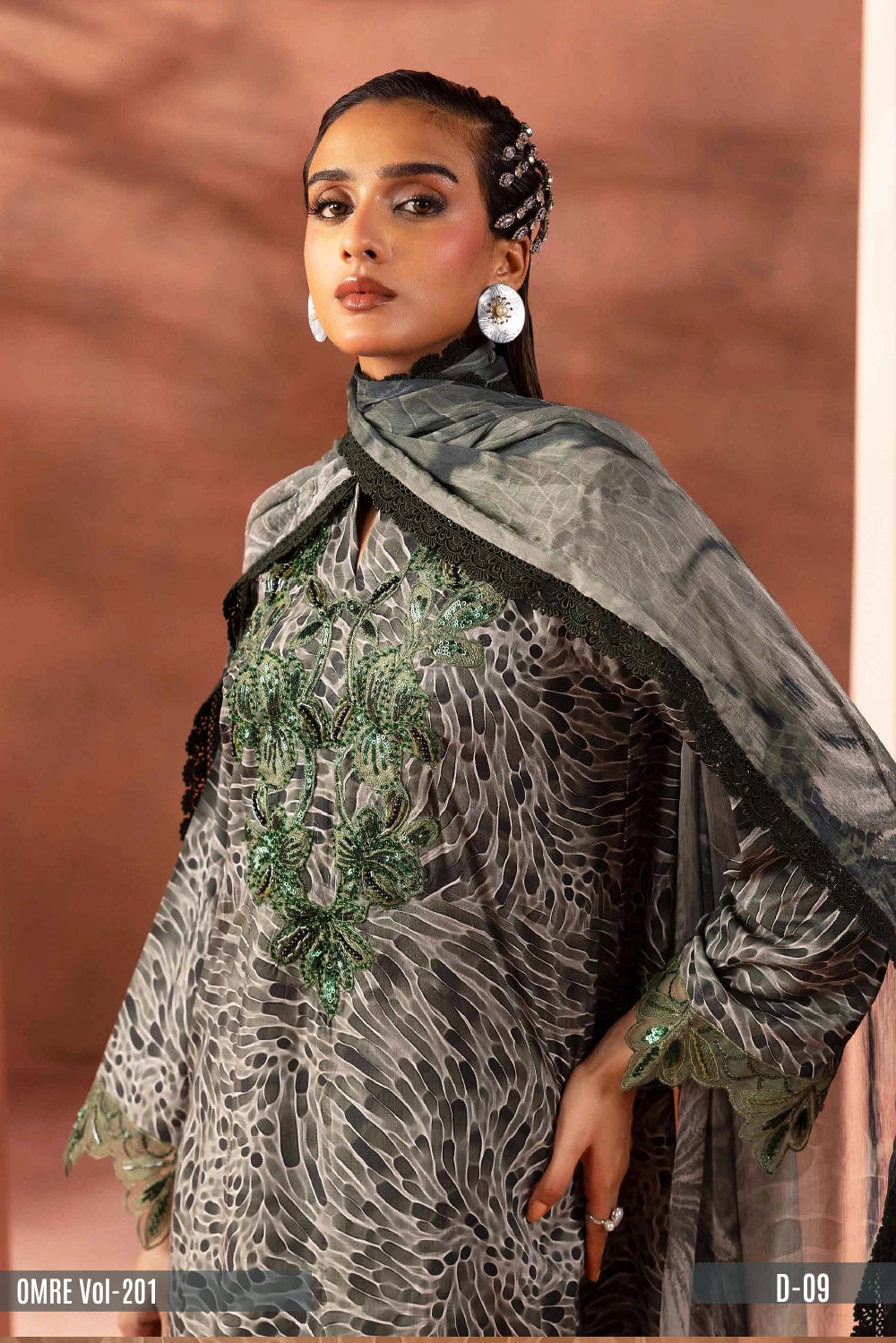 OMRE BY EMB WINTER Vol-201 D-09