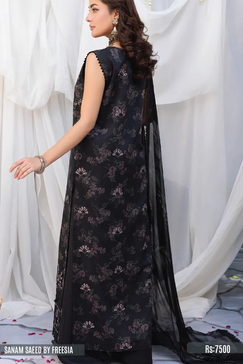 SANAM SAEED BY FREESIA D-08