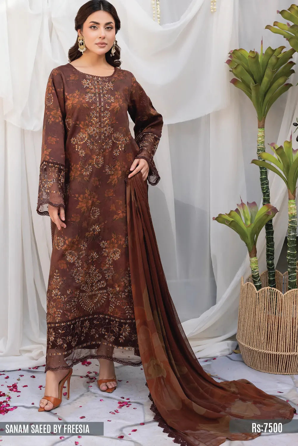 SANAM SAEED BY FREESIA D-09