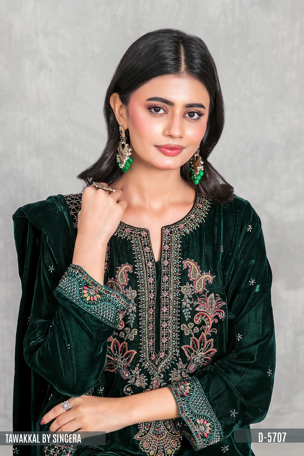 TAWAKKAL BY SINCERA VELVET D-5707