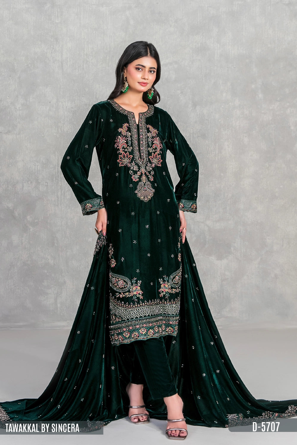 TAWAKKAL BY SINCERA VELVET D-5707