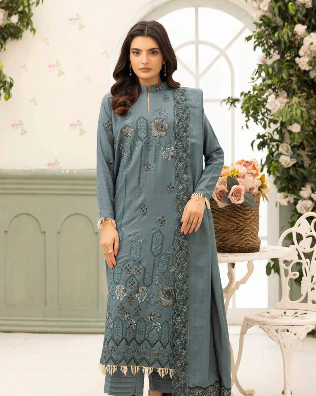 SHAISTA - Festive Semi Peach D-115