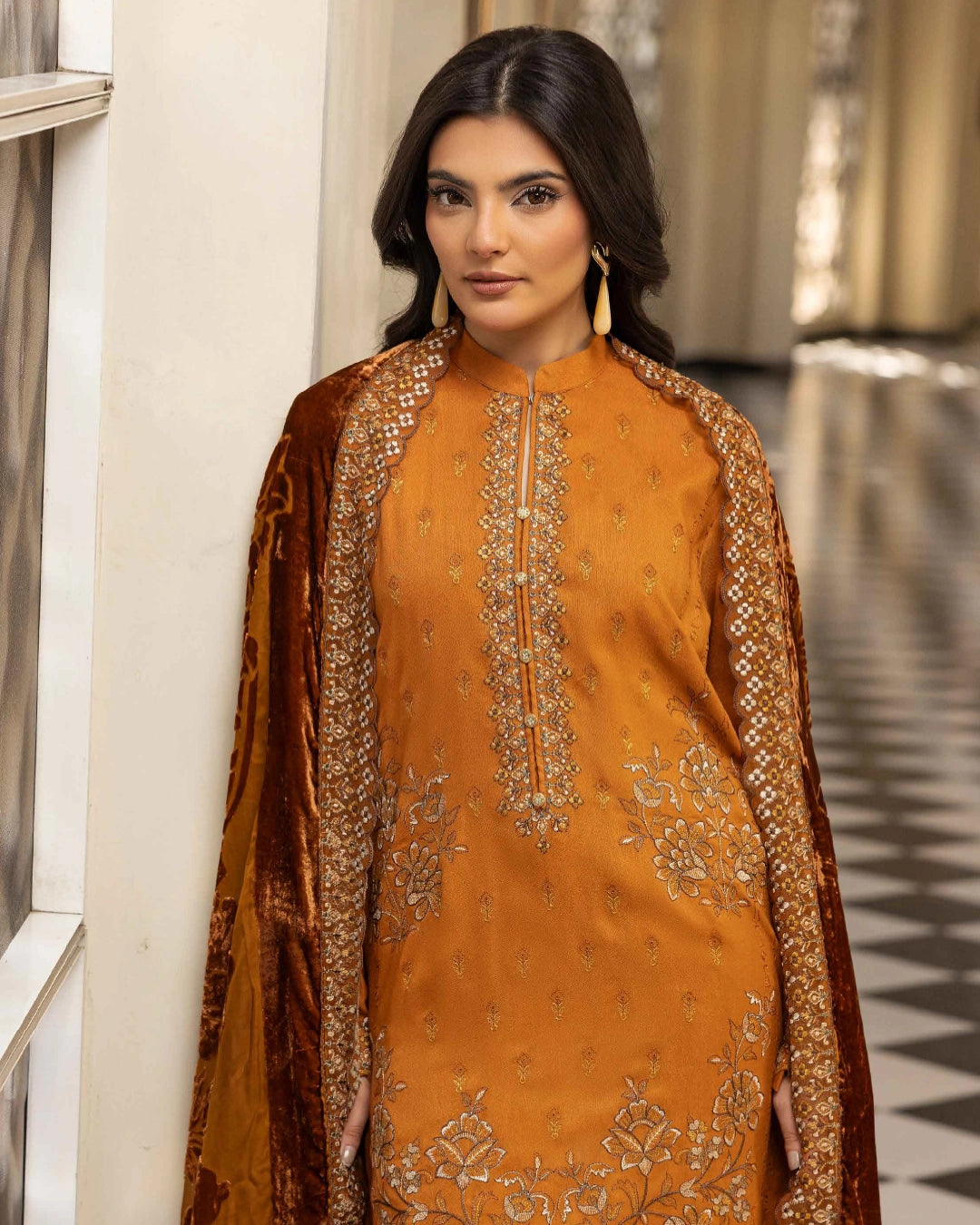 SHAISTA - GOLD PEACH EMB D-149