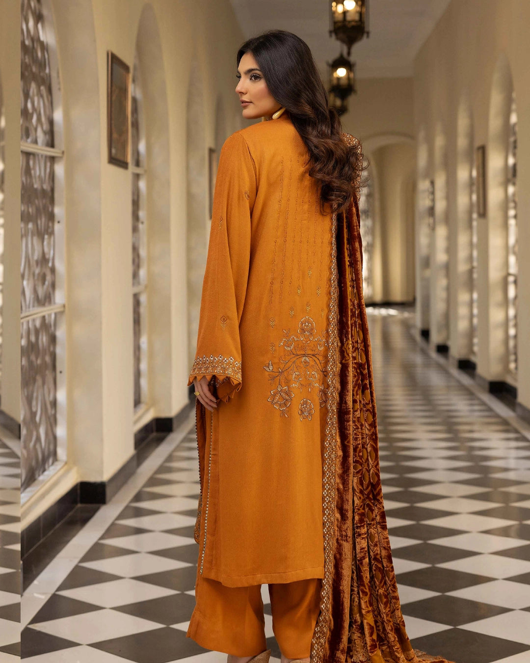SHAISTA - GOLD PEACH EMB D-149