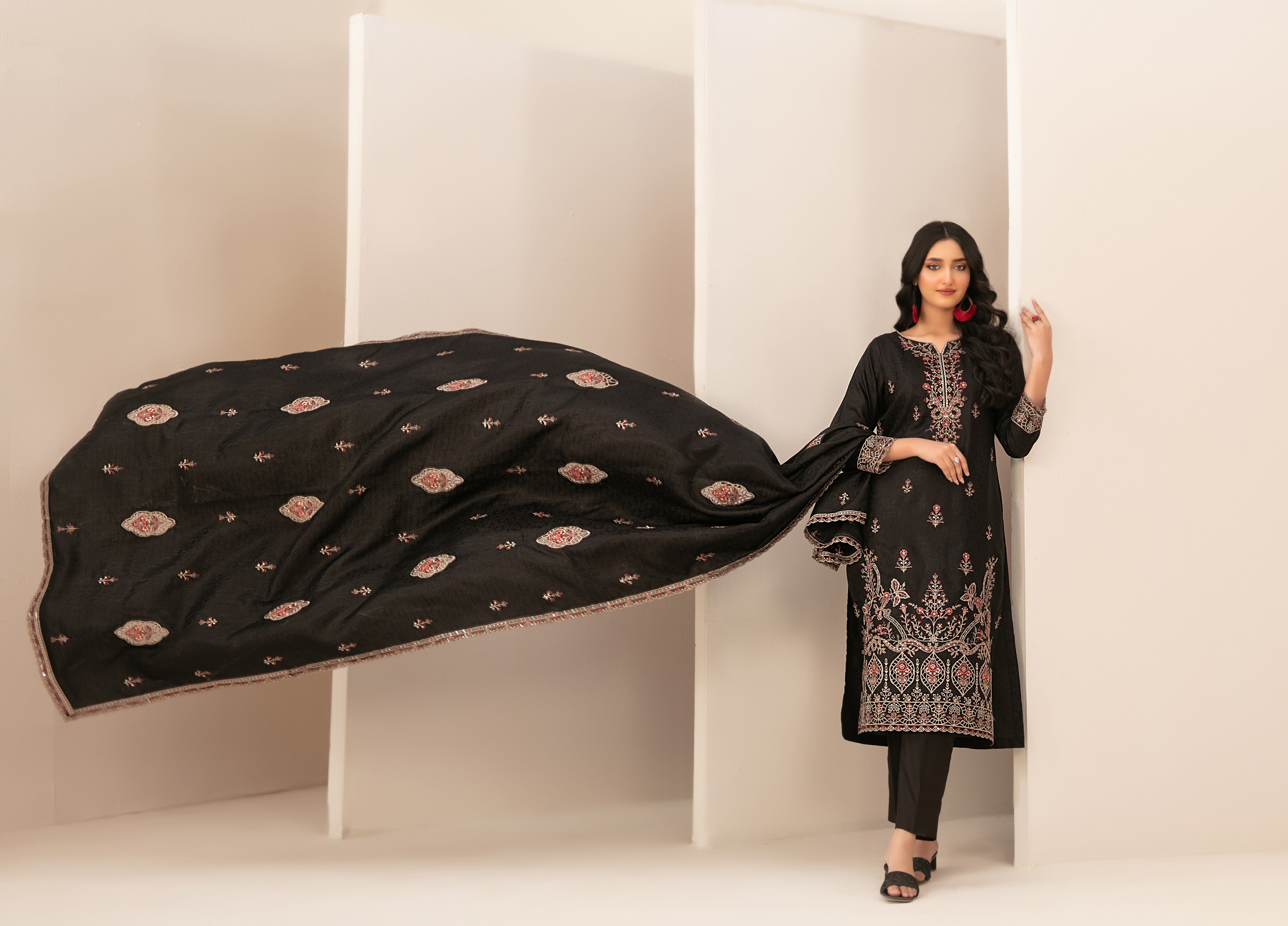 Emboss Mid Summer Jacquard D-5383